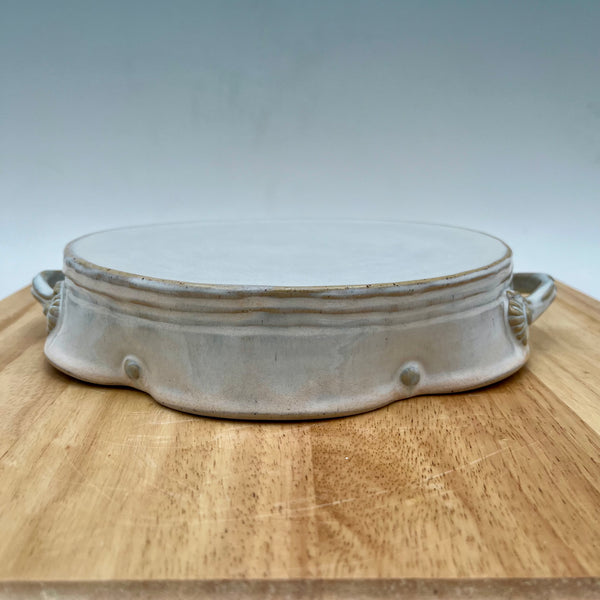 CS1 Cake Stand with Handles Handcrafted Pottery  Ceramic Cake Plate for Celebrations