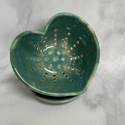 BB7 Berry Bowl- Heart Shaped