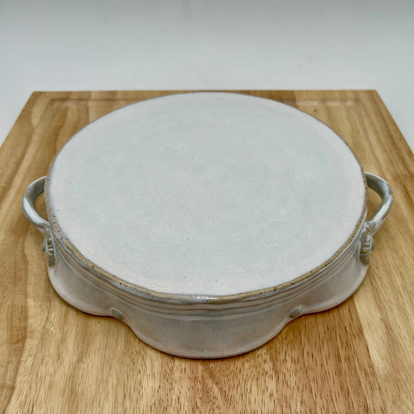 CS1 Cake Stand with Handles Handcrafted Pottery  Ceramic Cake Plate for Celebrations