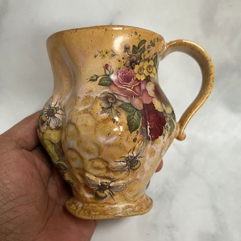 AM6 Handcrafted Ceramic Mug with Honeycomb Bee in Flower Garden Decal Design