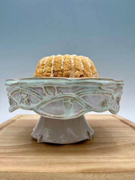 CS4 Cake Stand with Bees Handcrafted Pottery Ceramic Cake Plate for Celebrations