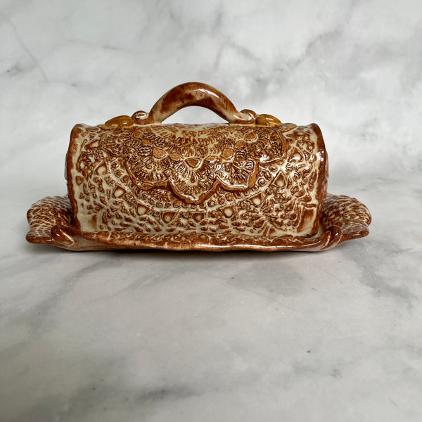 BD2 Ceramic Butter Dish with Vintage Lace Decoration